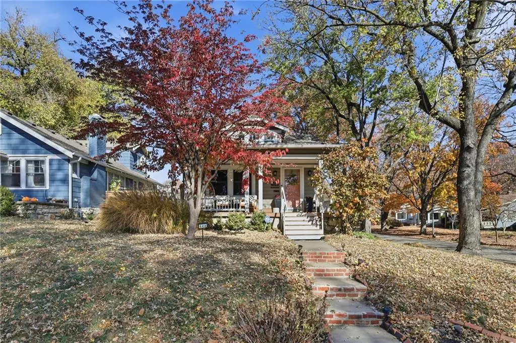 646 E 61st Terrace, Kansas City, MO 64110 - Image #1