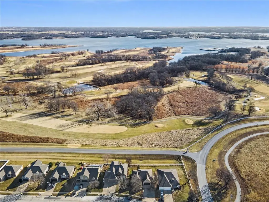 18003 Rollins Drive, Smithville, MO 64089 - #1