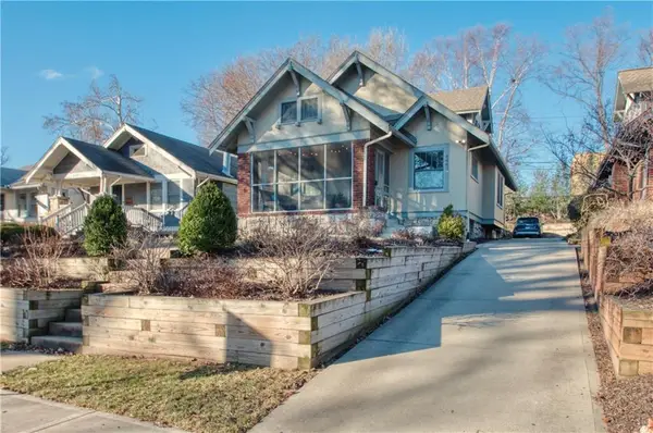 4440 Pennsylvania Avenue, Kansas City, MO 64111