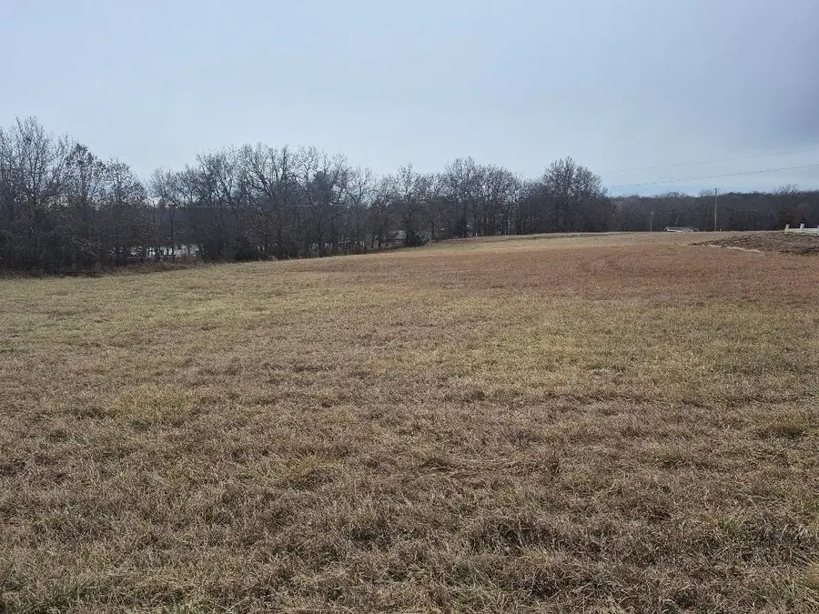 SU Lot 2504 Gulfstream Drive, Gallatin, MO 64640 - Image #2