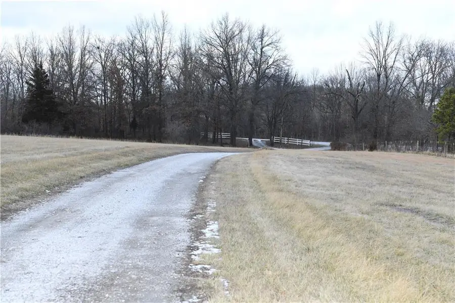 11503 State Route 2 Highway, Freeman, MO 64746 - #2