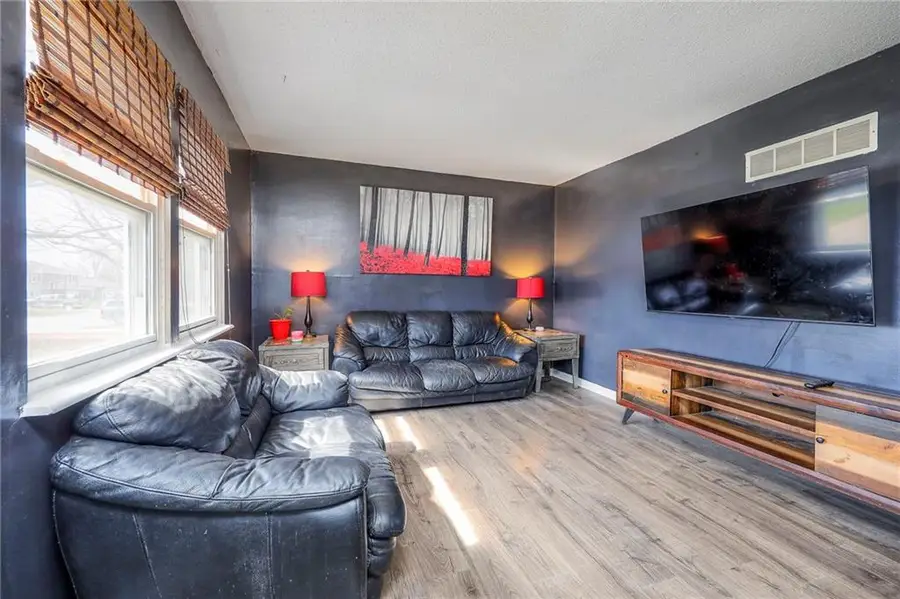 21850 W 179th Street, Olathe, KS 66062 - #3