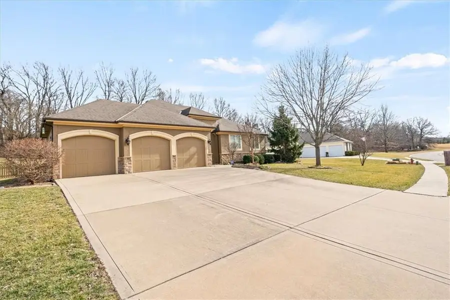 1606 Whispering Ridge, Pleasant Hill, MO 64080 - #2