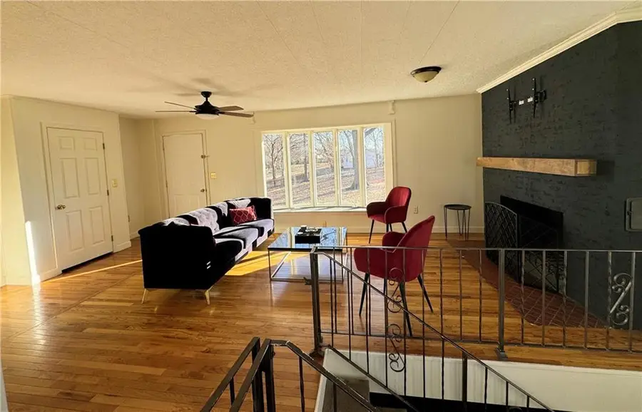 12915 Porter Road, Kansas City, MO 64152 - Image #3