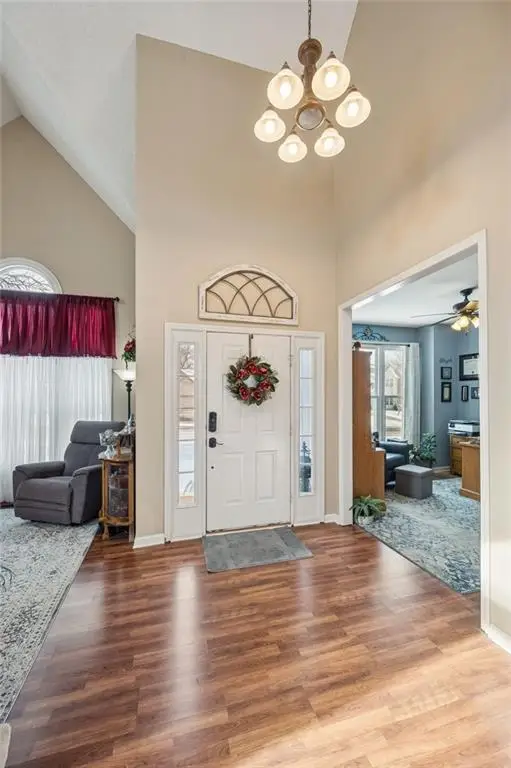 2120 S Lindenwood Drive, Olathe, KS 66062 - #2