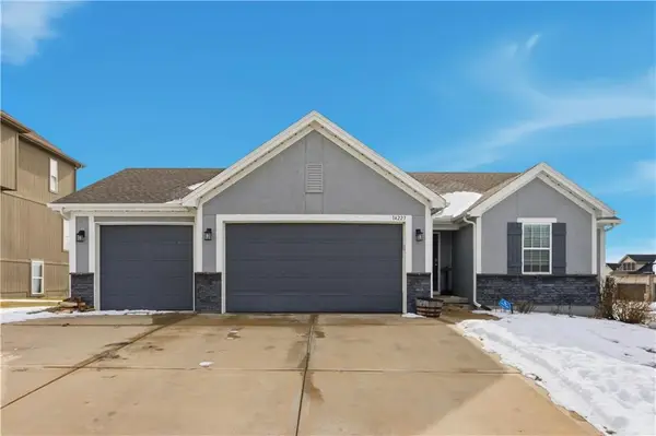 14223 Amanda Lane, Basehor, KS 66007