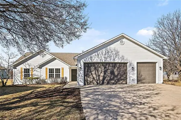 31330 W Barbara Court, Gardner, KS 66030