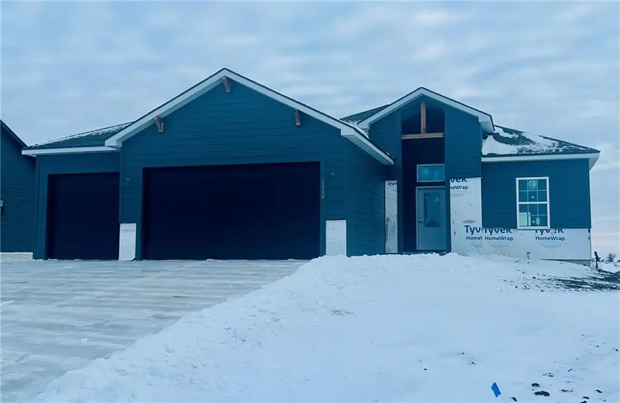 1150 W Edwards Street, Maryville, MO 64468 - #2