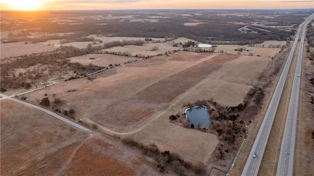 E 220th Lane, Bethany, MO 64424 - #1