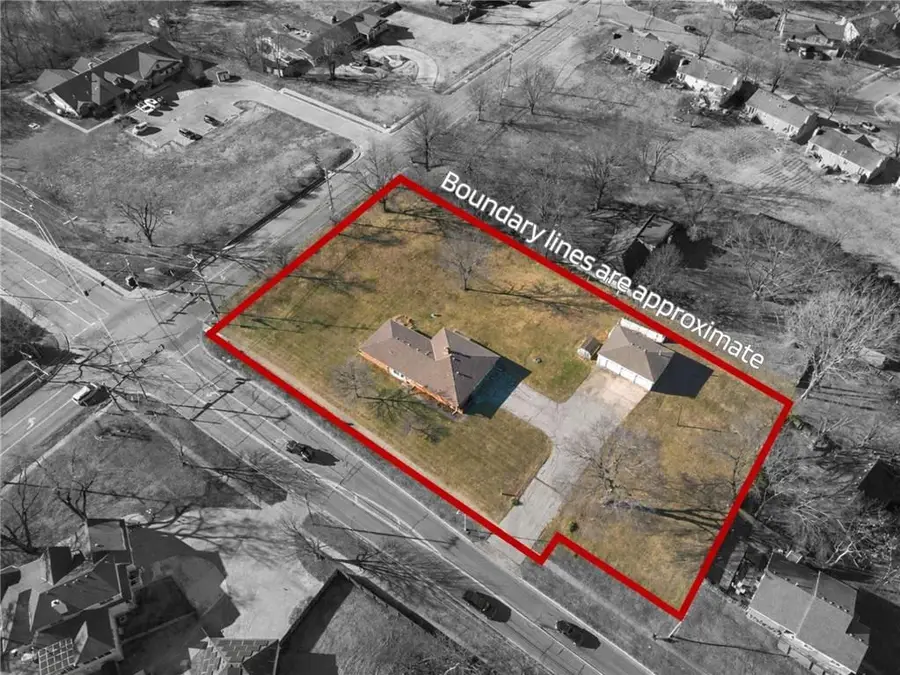 6640 Pflumm Road, Shawnee, KS 66216 - Image #2