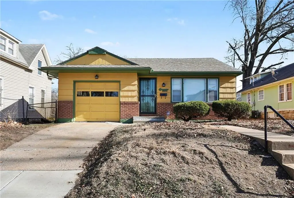 5503 Forest Avenue, Kansas City, MO 64110 - #1