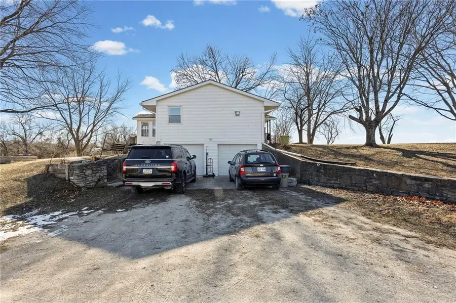 360 E 2300 Road, Edgerton, KS 66021 - #3