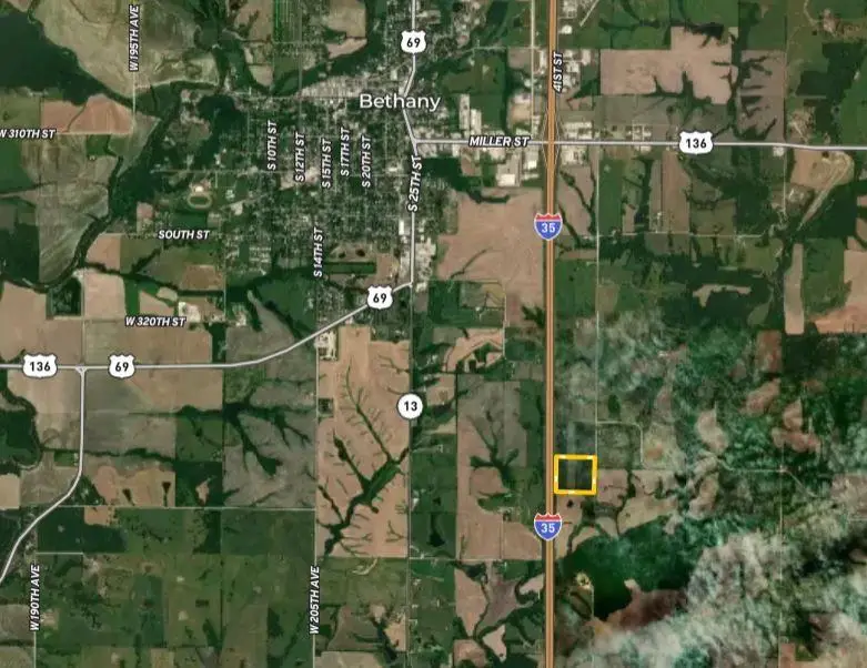 E 220th Lane Lane, Bethany, MO 64424 - #3