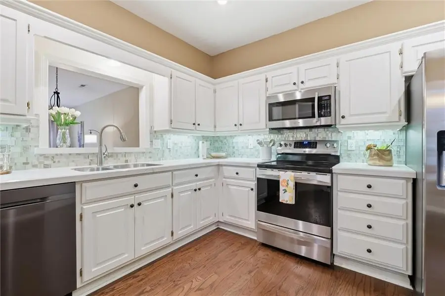 10301 Garnett Street, Overland Park, KS 66214 - #2