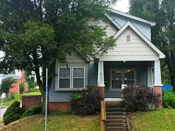 422 S 22nd Street, St Joseph, MO 64501