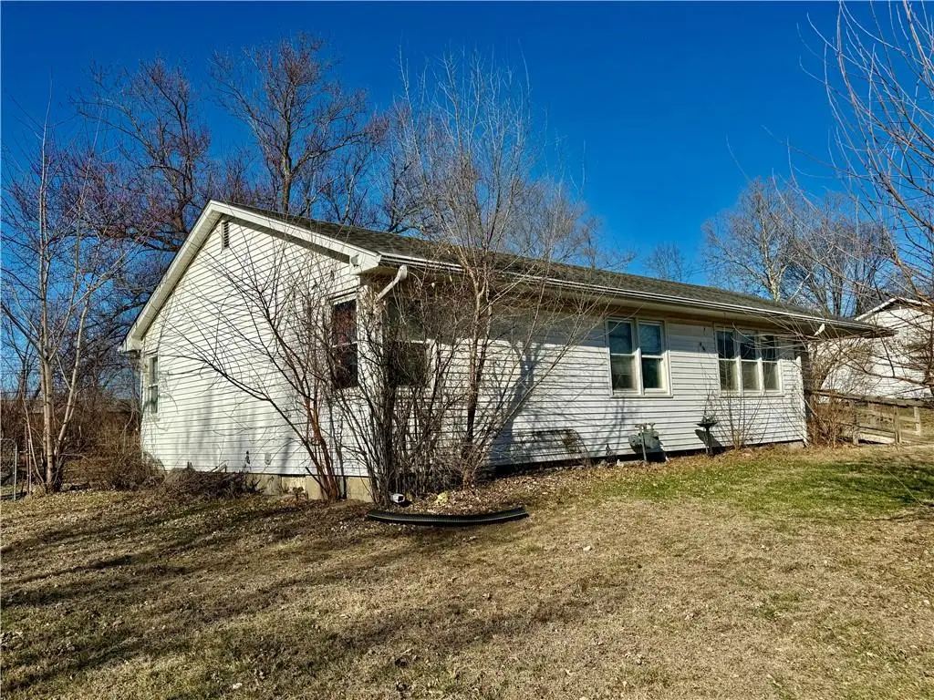 242 S Raum Street, Lawson, MO 64062 - Image #1
