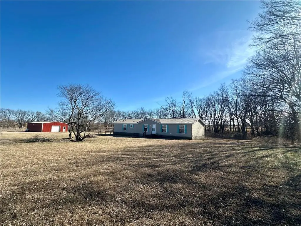 1254 Grand Road, Fort Scott, KS 66701 - #1