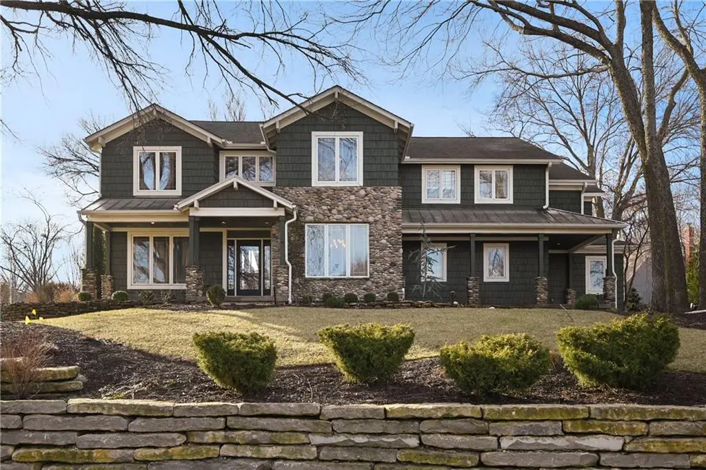 3901 W 125th Terrace, Leawood, KS 66209 - #1