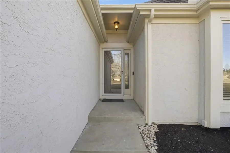 7955 W 118th Place, Overland Park, KS 66210 - Image #3