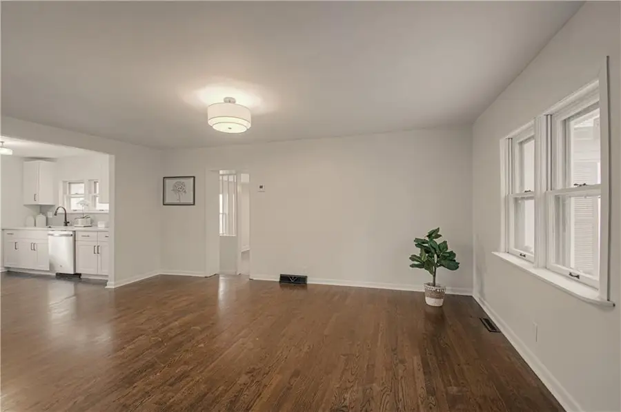 212 S High Street, Sugar Creek, MO 64054 - #2