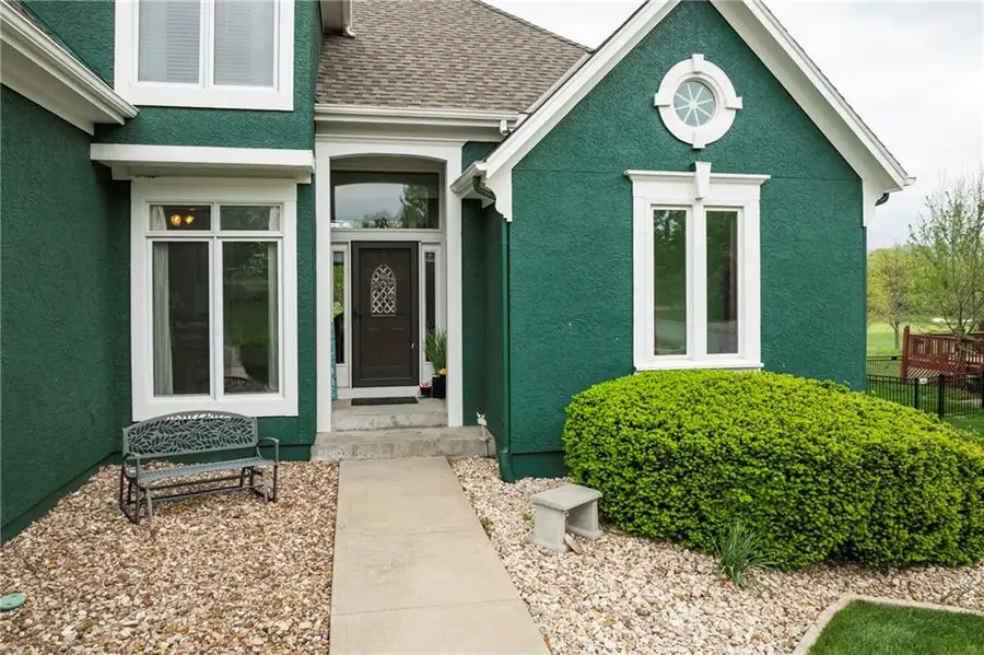 4417 N 141st Street, Basehor, KS 66007 - #3