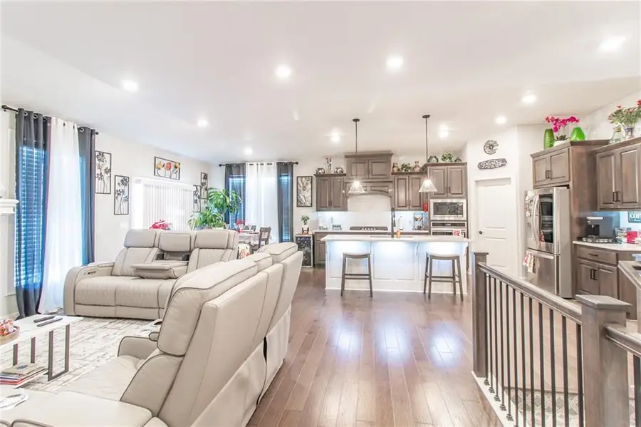 520 SE David Road, Lees Summit, MO 64082 - Image #2