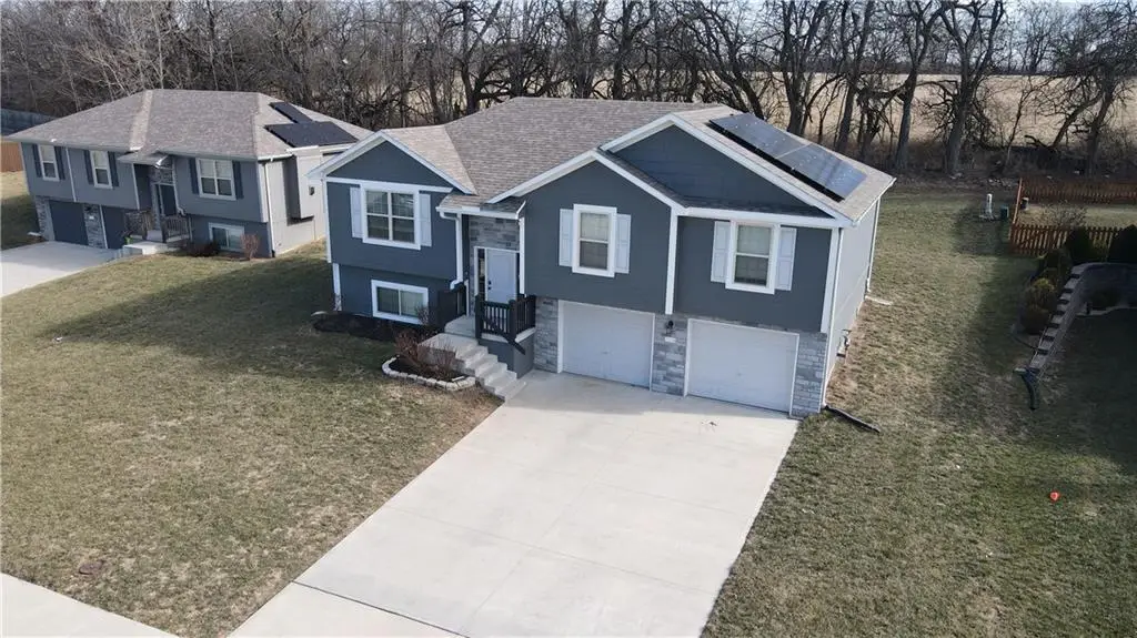 709 Hollis Avenue, Belton, MO 64012 - #1
