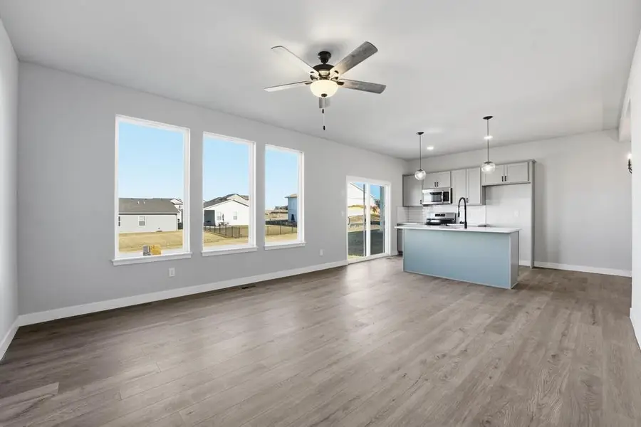 27118 E Oak View Drive, Lees Summit, MO 64086 - Image #2