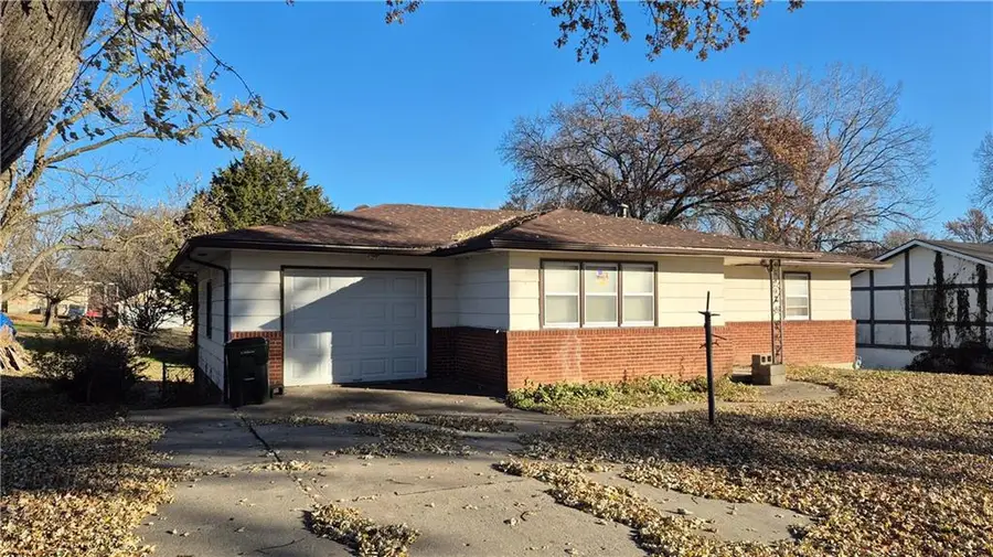 1905 S Broadway Street, Leavenworth, KS 66048 - Image #3