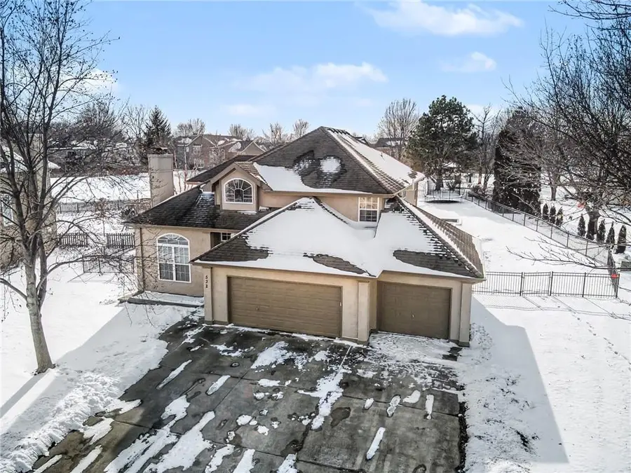 532 SE Asheville Drive, Lees Summit, MO 64063 - Image #3