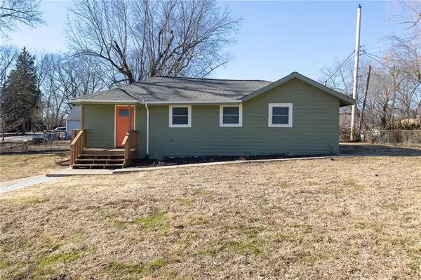 4410 NE 46 Street, Kansas City, MO 64117