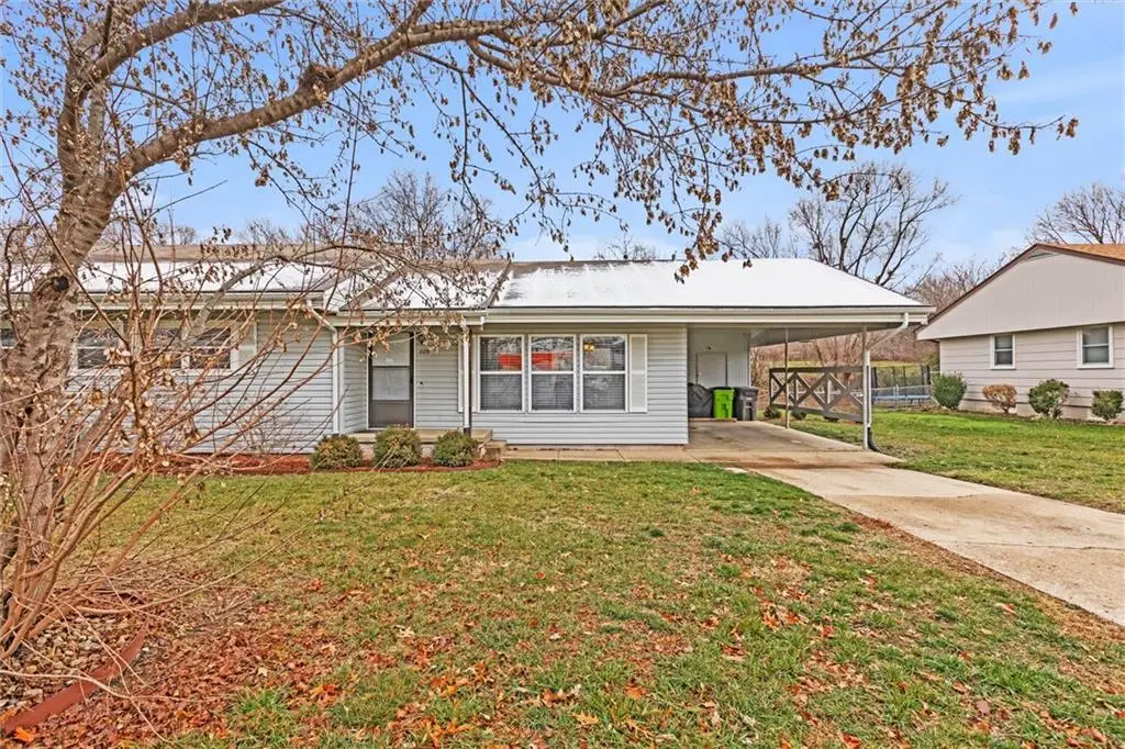 809 Cimarron Trail, Belton, MO 64012 - #1