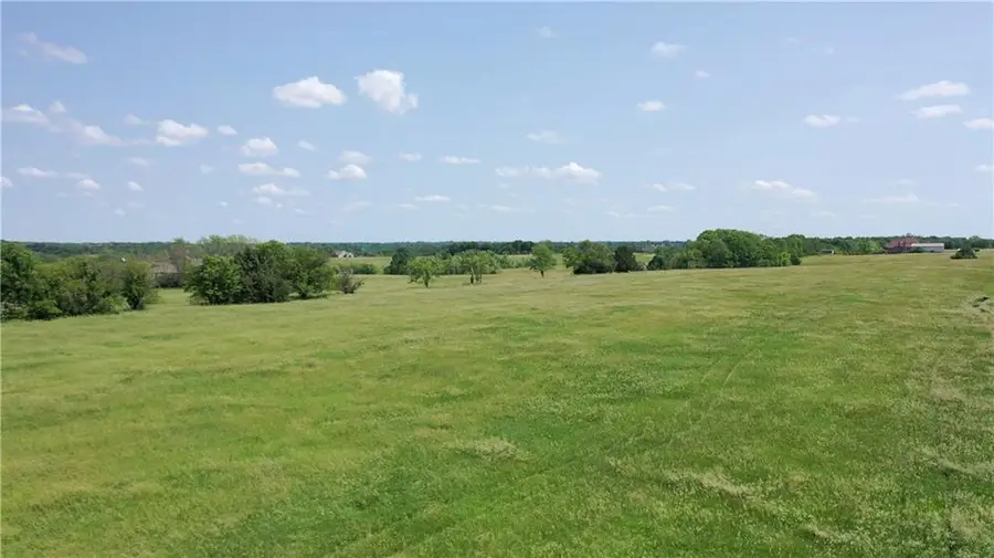 W 115th Street, Olathe, KS 66061 - #3