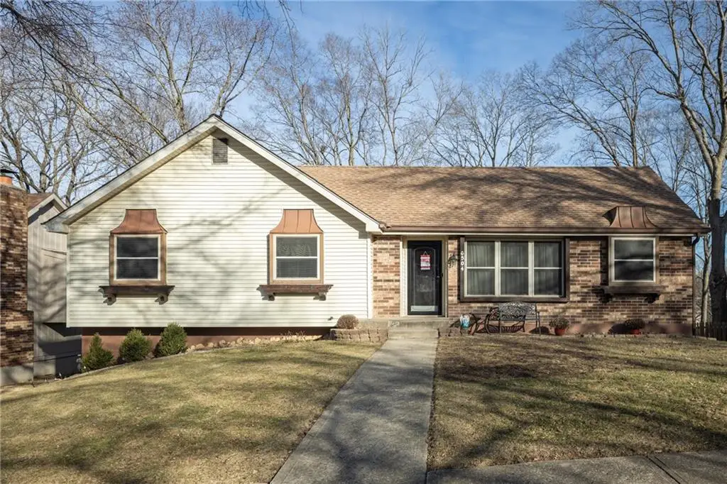 6504 NW 67th Terrace, Kansas City, MO 64151 - #1