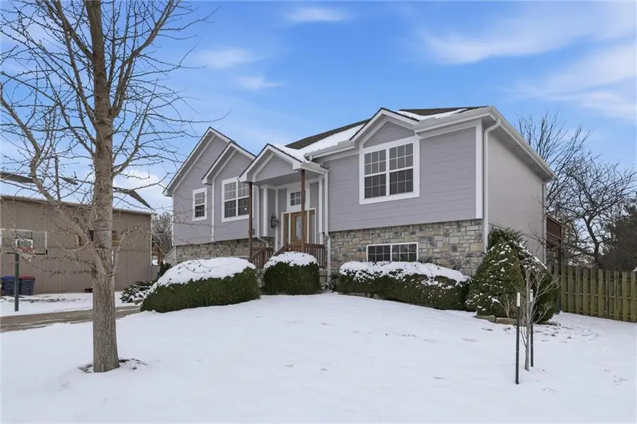 15603 Cedar Street, Basehor, KS 66007 - #2