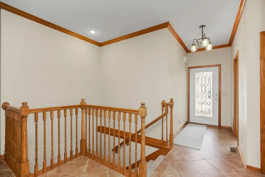 3224 S Cardinal Court, Blue Springs, MO 64015 - Image #3