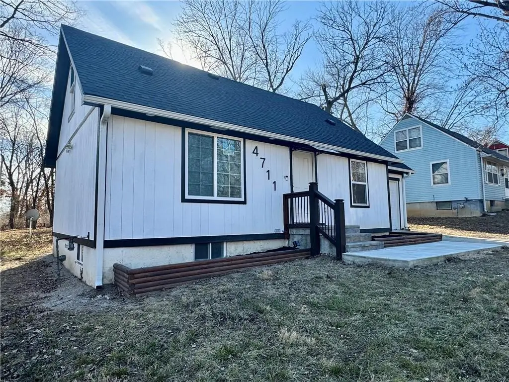 4711 E 43rd Street, Kansas City, MO 64130 - Image #1