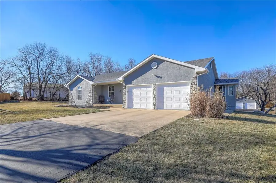 19885 W 222nd Place, Spring Hill, KS 66083 - #3