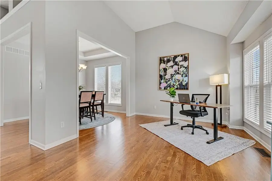 12112 S Redbud Lane, Olathe, KS 66061 - #3