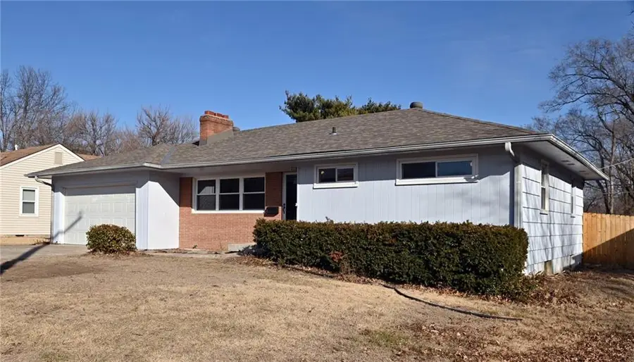 7139 Lamar Avenue, Overland Park, KS 66204 - #2