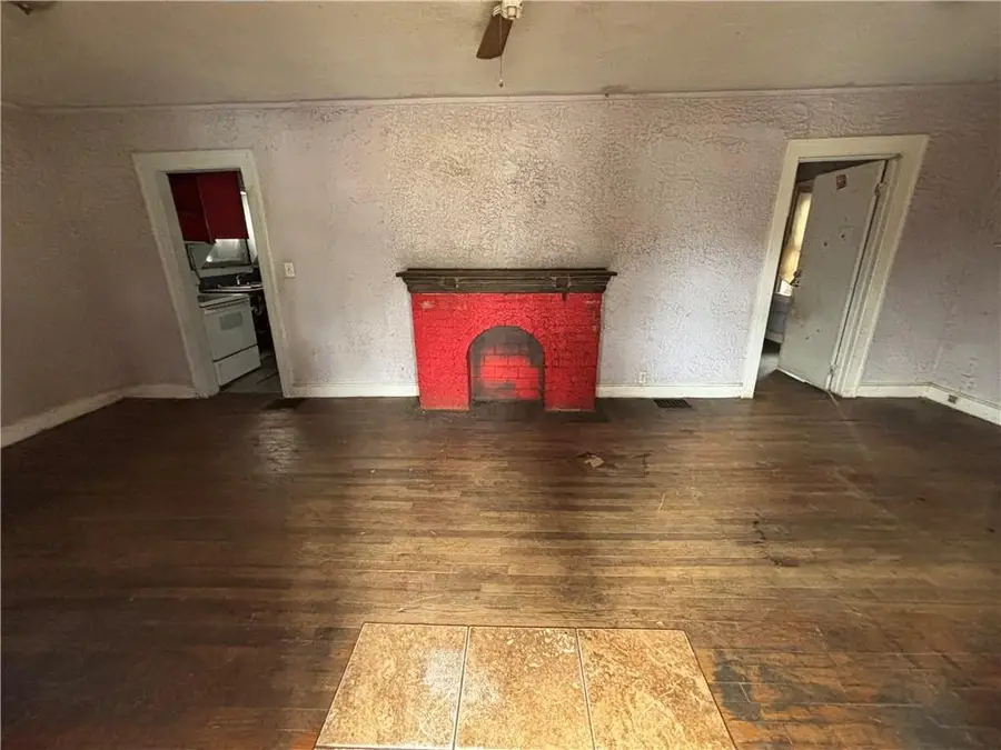 8716 Independence Avenue, Kansas City, MO 64125 - #2