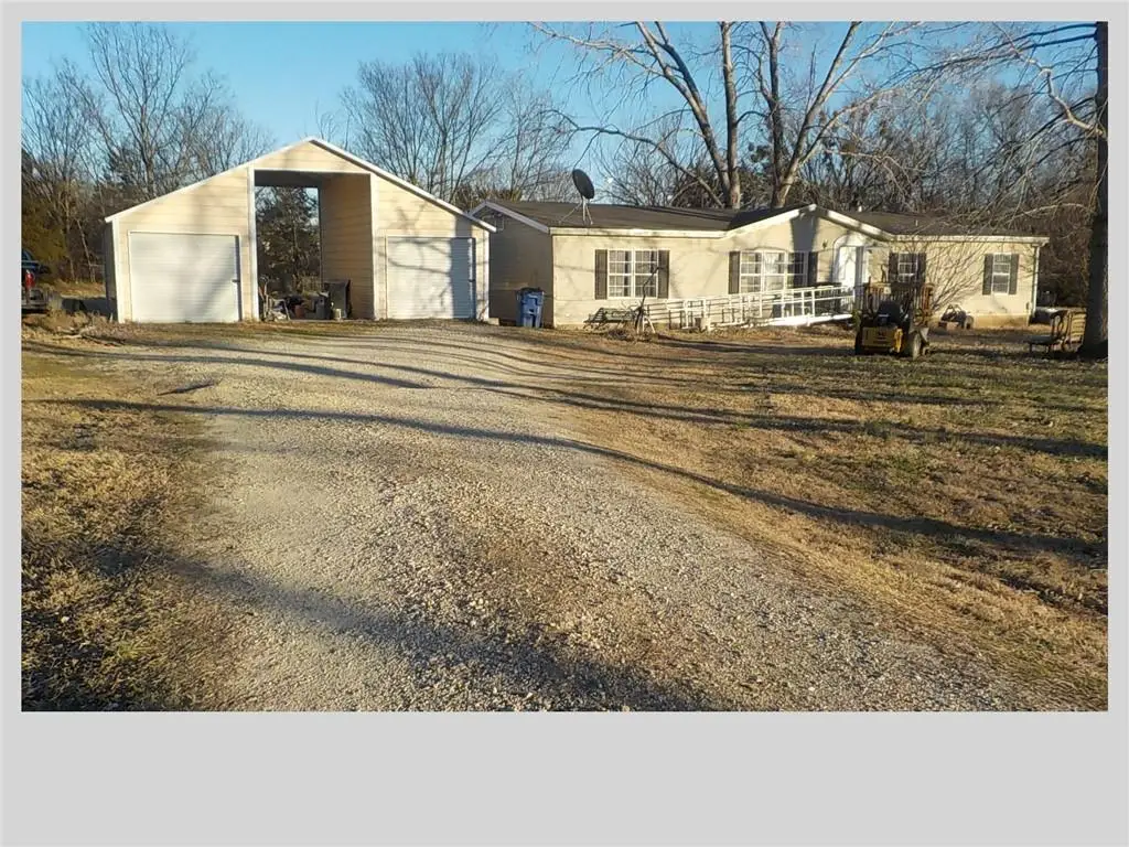 1001 N Buckeye Street, Coffeyville, KS 67337 - #1