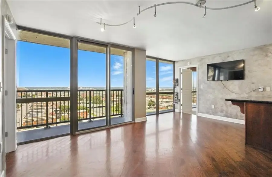 600 E Admiral Boulevard #1703, Kansas City, MO 64106 - Image #3
