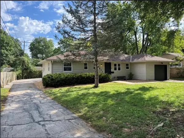 7511 E 110th Street, Kansas City, MO 64134