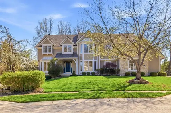 9305 W 139th Street, Overland Park, KS 66221