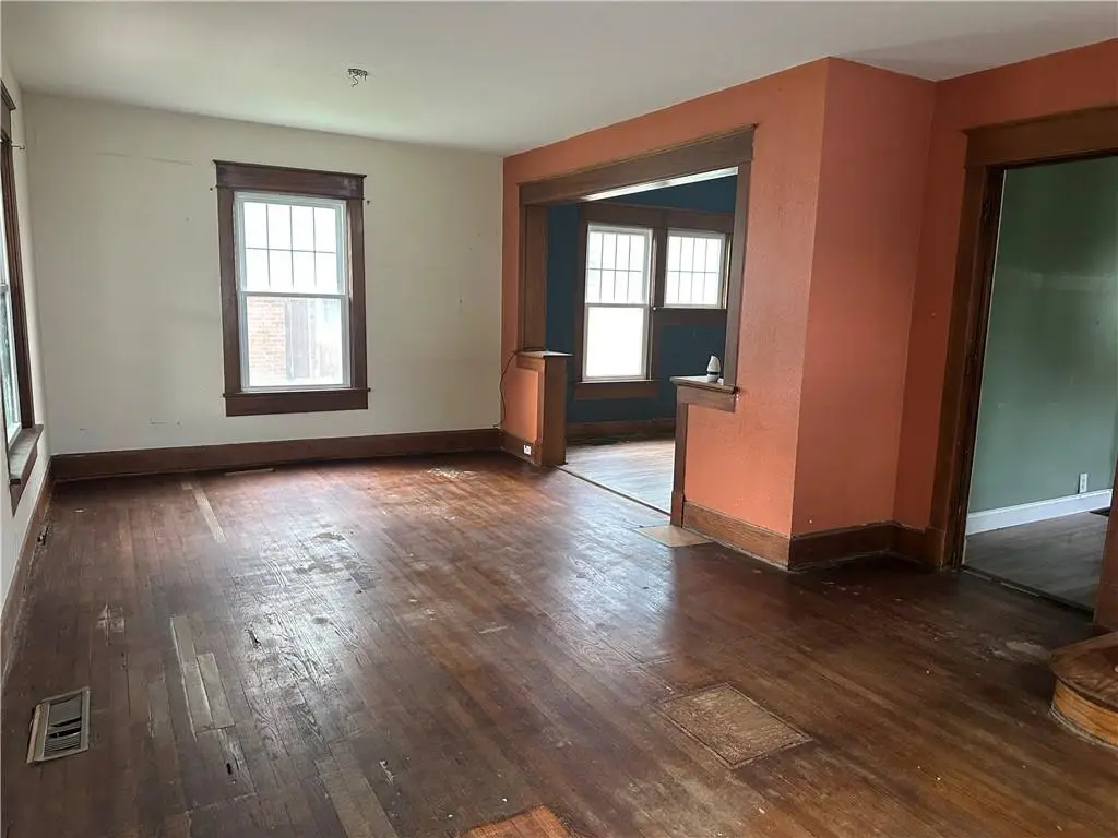 404 Vine Street, Chillicothe, MO 64601 - #1