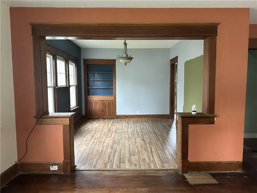 404 Vine Street, Chillicothe, MO 64601 - #3