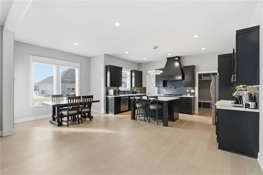 16964 S Elmridge Street, Olathe, KS 66062 - #2