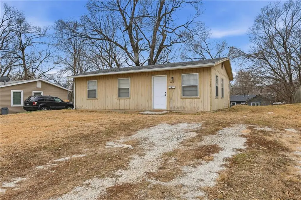 2618 S 48th Terrace, Kansas City, KS 66106 - #1