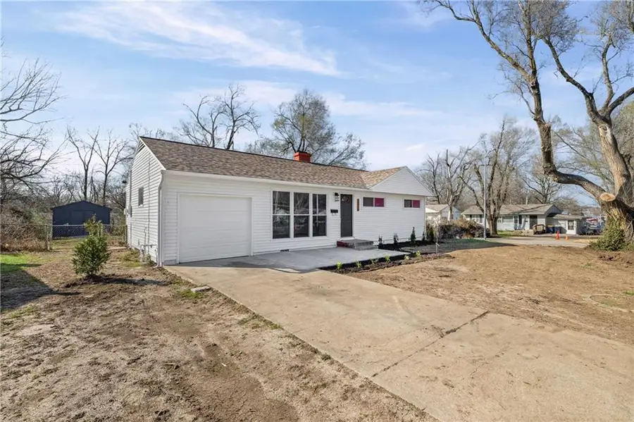 10712 Blue Ridge Boulevard, Kansas City, MO 64134 - #3